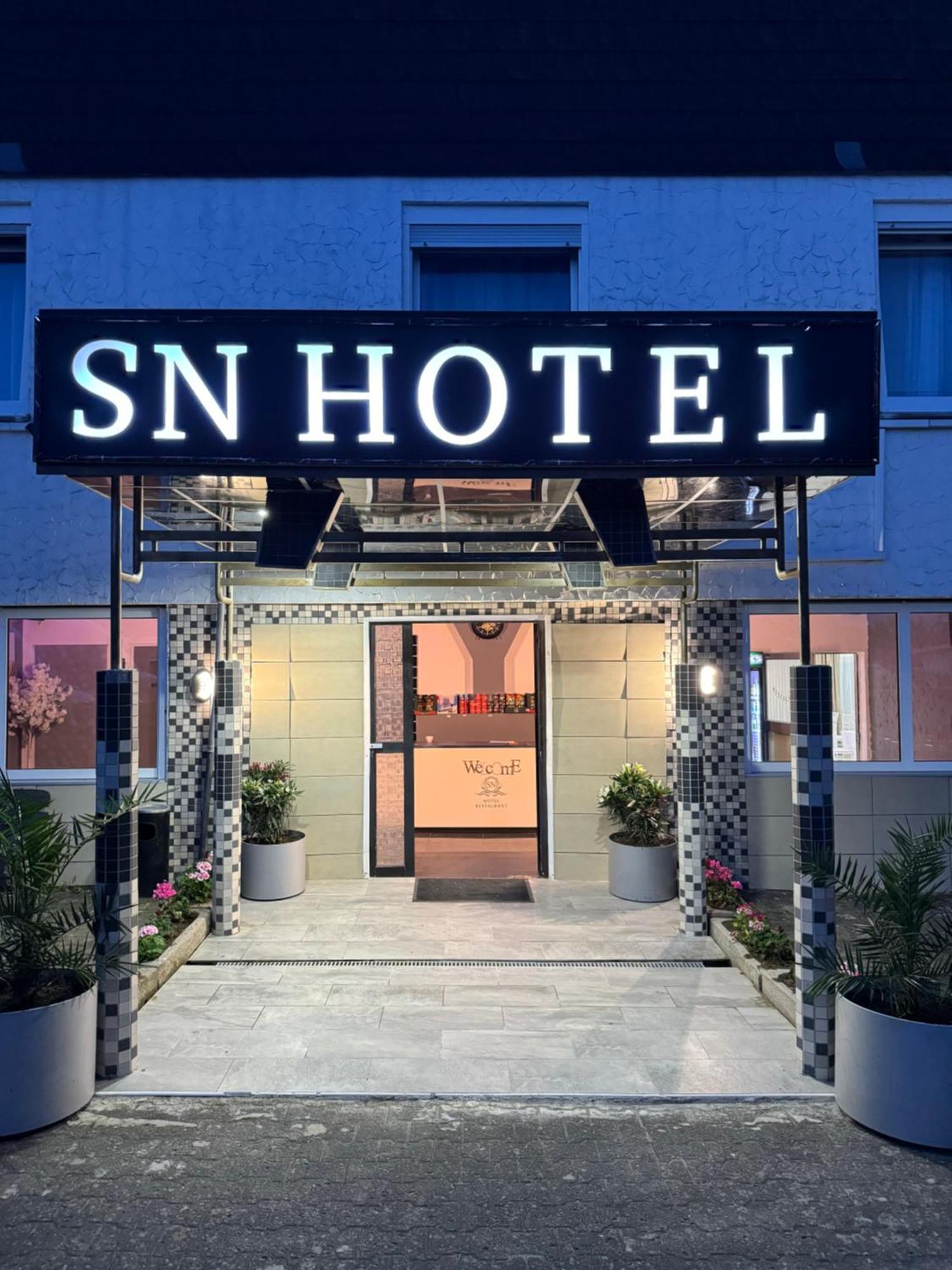 Sn Hotel And Restaurant Langgons Eksteriør bilde